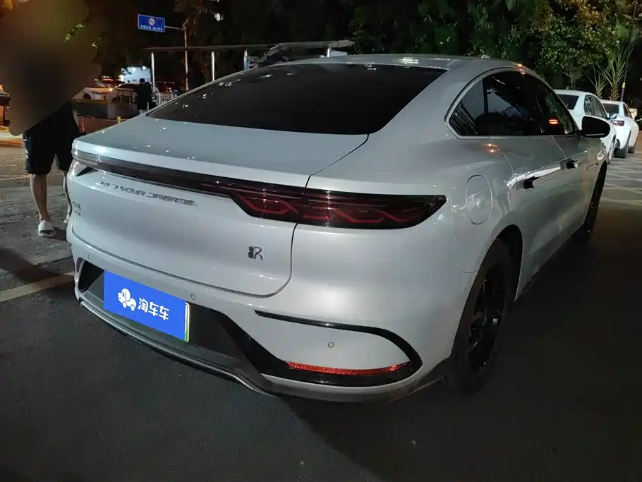 BYD Han 2025 DM-i Smart Drive Edition 125KM Elite фото 3