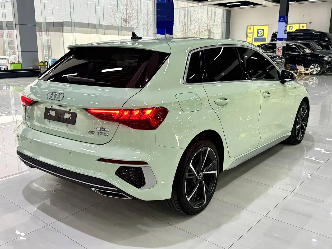 Audi A3 2022 Sportback 35 TFSI Style Sport фото 11