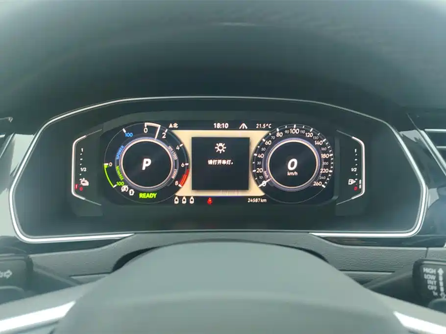 Volkswagen Magotan GTE Plug-in Hybrid 2022 GTE Luxury фото 14