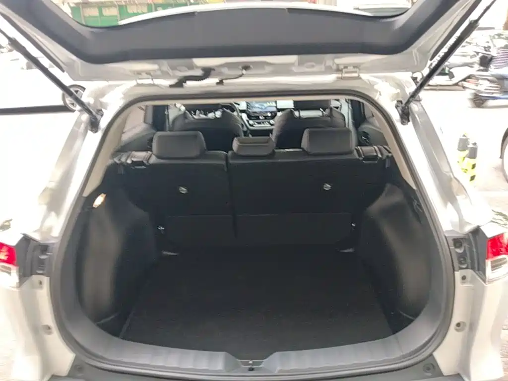 Toyota Frontlander 2025 2024 2.0L CVT Elite Plus Edition