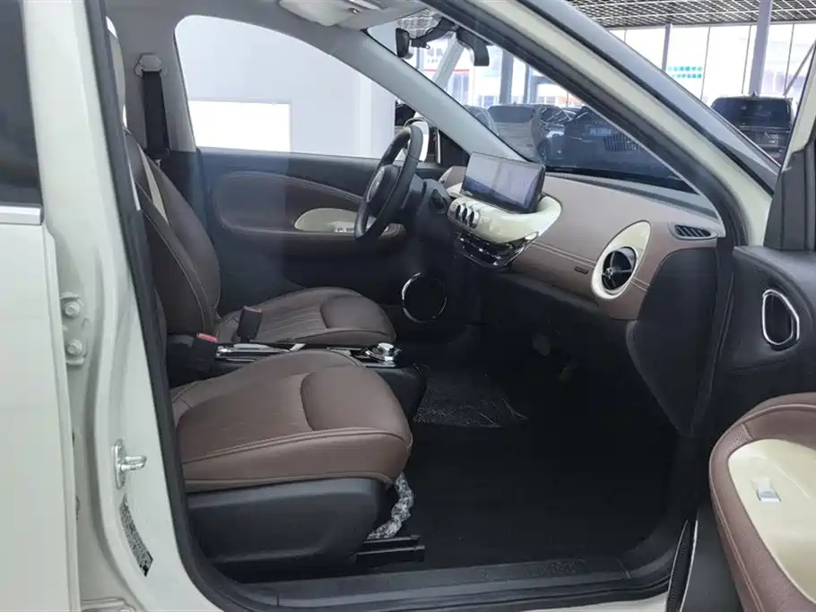 Фото 8 - Wuling Motors Wuling Bingo