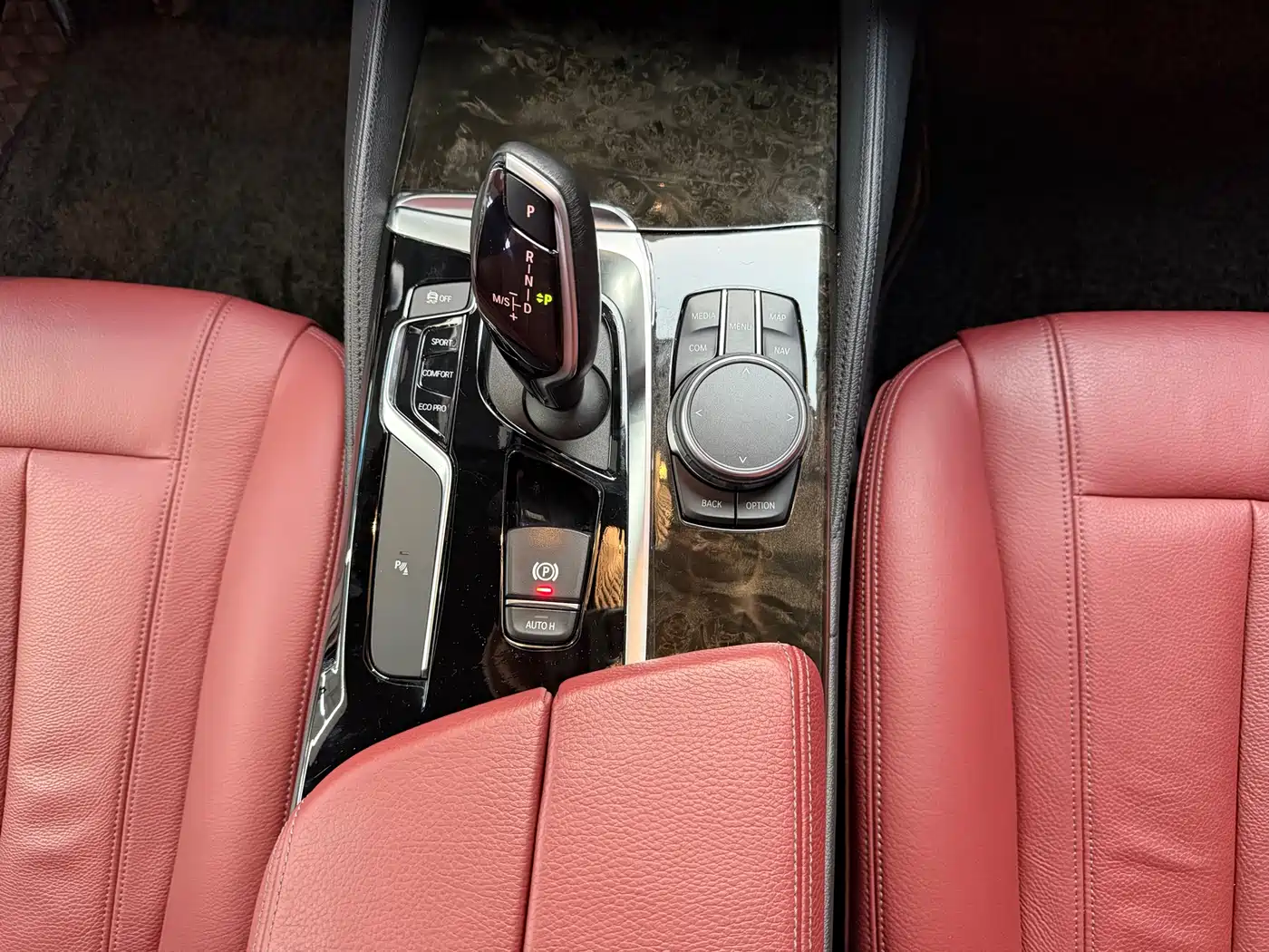 BMW 5 Series 2020 530Li Leading M Sport Package фото 10