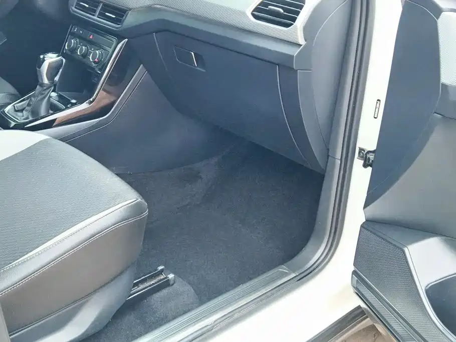 Volkswagen Tanying 2021 2021 1.5L Automatic Smart Connect Edition