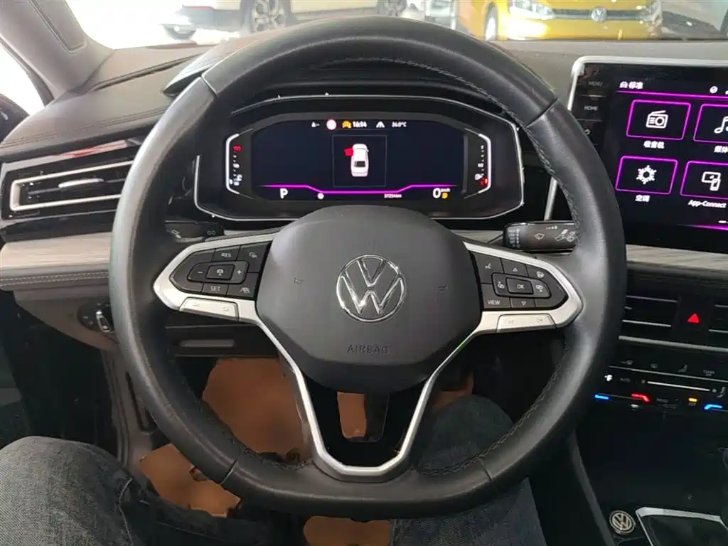 Volkswagen Sagitar 2023 300TSI DSG Excellence Edition фото 11