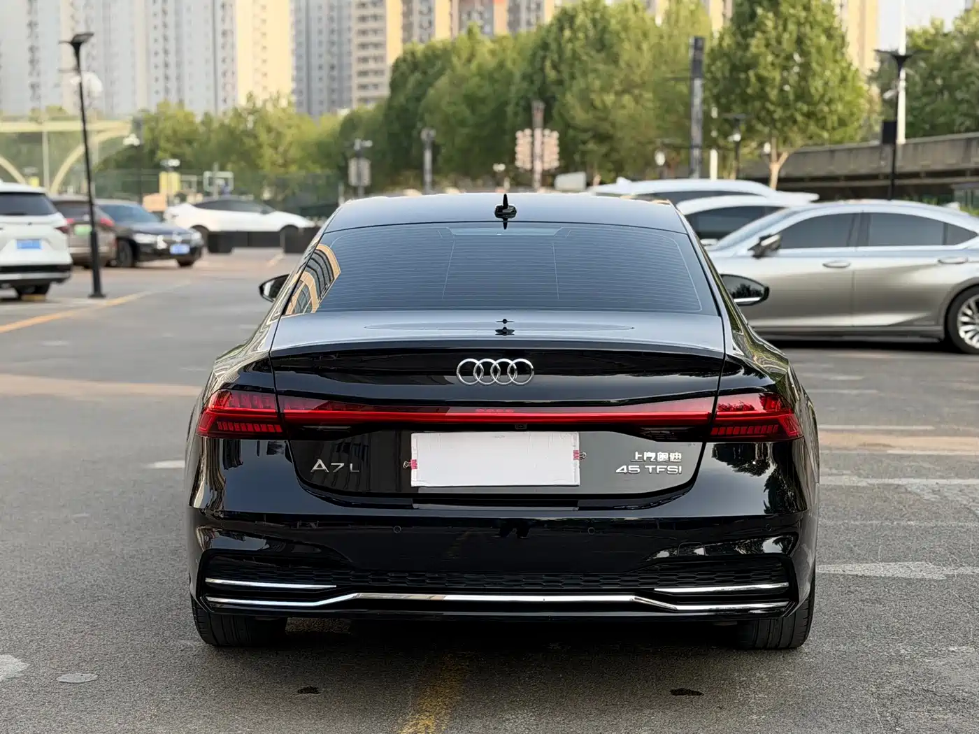 Audi A7L 2024 45 TFSI Luxury фото 17