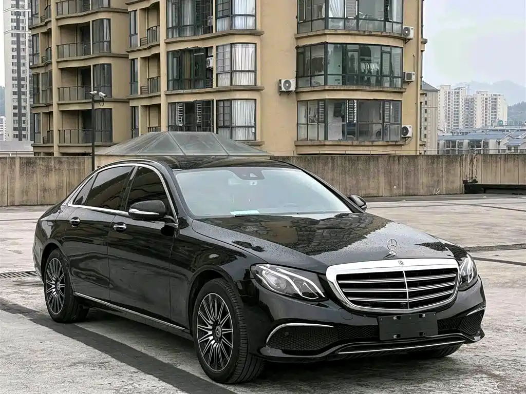 Mercedes-Benz E-Class 2017 E 300 L Sport Luxury фото 3