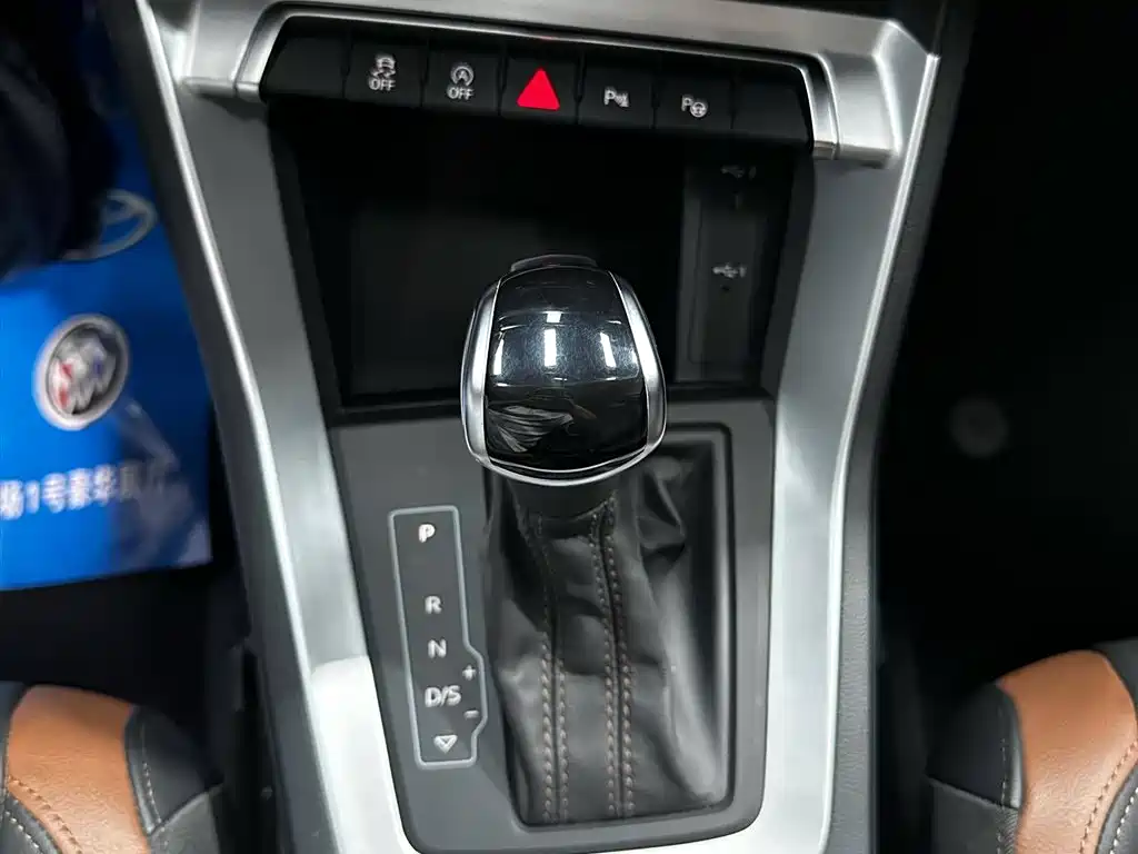 Audi Q3 2022 35 TFSI Fashion Elegance фото 15