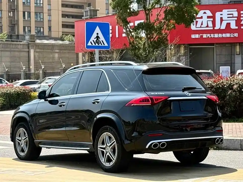 Mercedes-Benz GLE 2022 GLE 450 4MATIC Dynamic фото 4