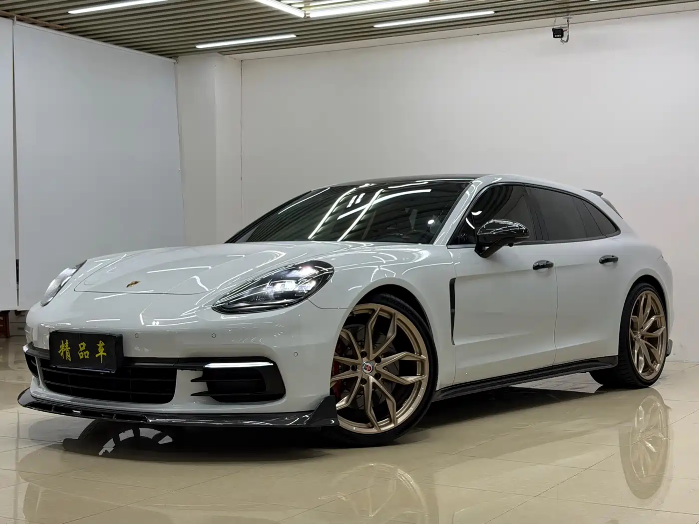 Porsche Panamera 2017 Panamera 4 Sport Turismo 3.0T