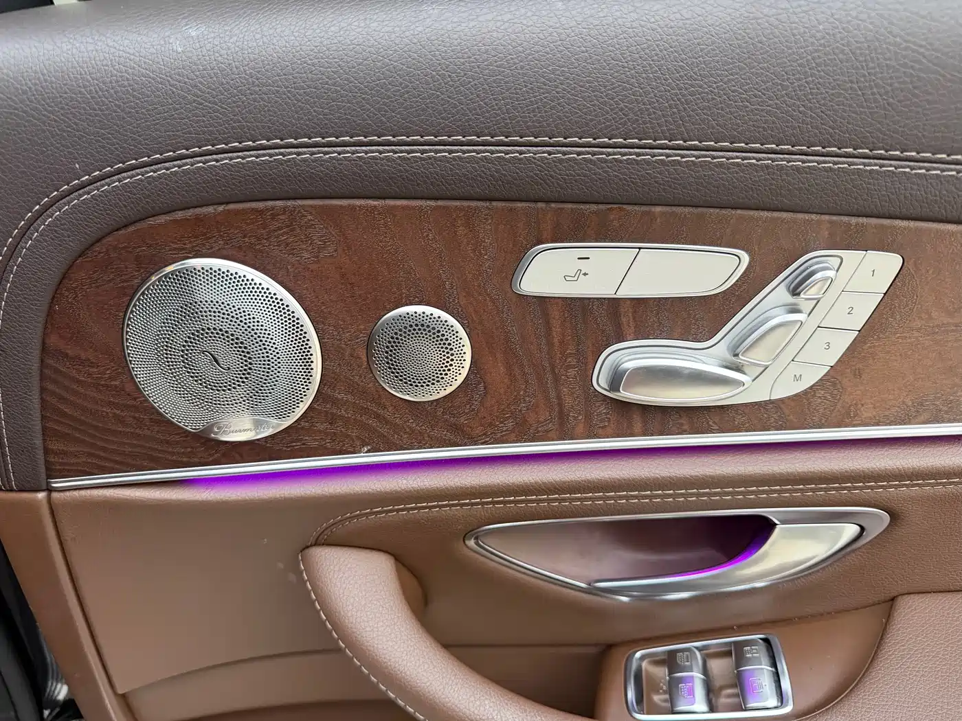 Mercedes-Benz E-Class 2023 E 300 L Luxury фото 12