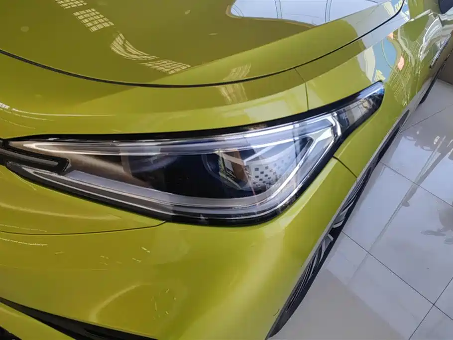 Volkswagen ID.4 X 2022 Smart Long Range Edition фото 5