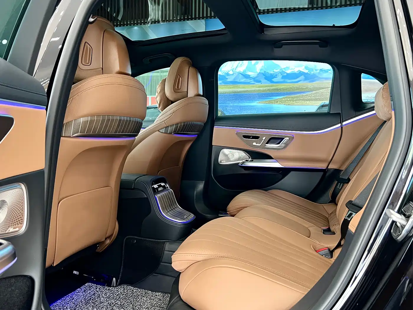 Mercedes-Benz E-Class 2025 Facelift E 300 L Luxury фото 10