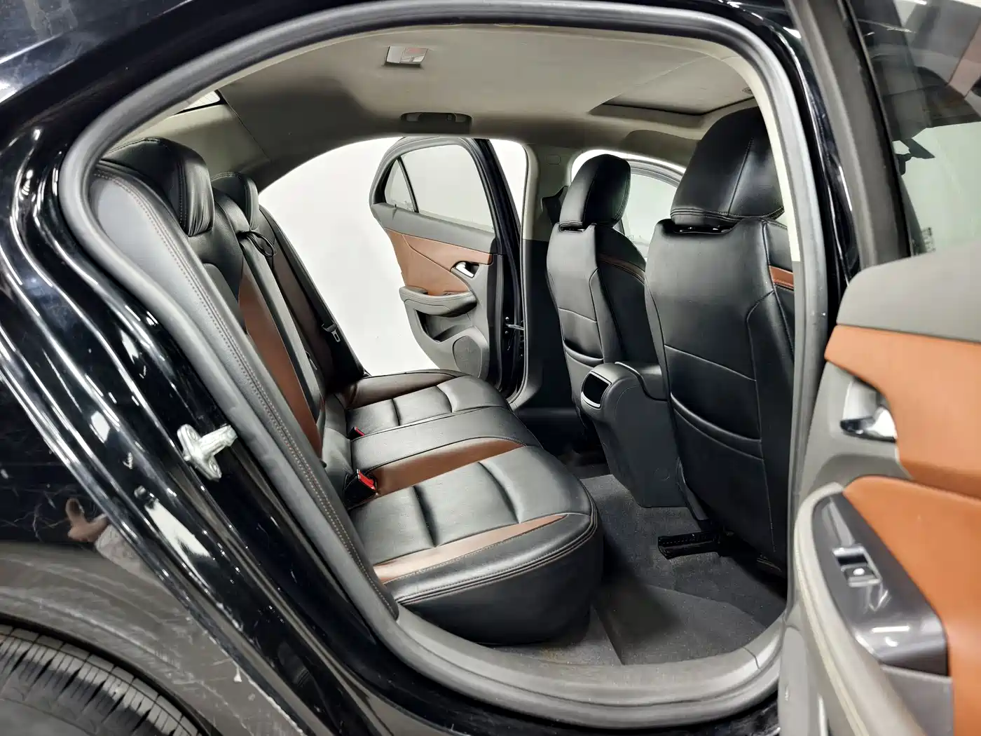 Chevrolet Malibu 2018 530T Automatic Comfort Edition фото 16
