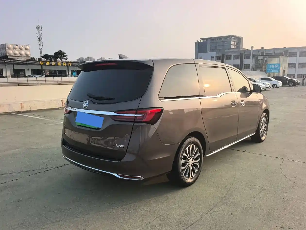 Buick GL8 2023 Land Business Class 652T Smart Luxury фото 4