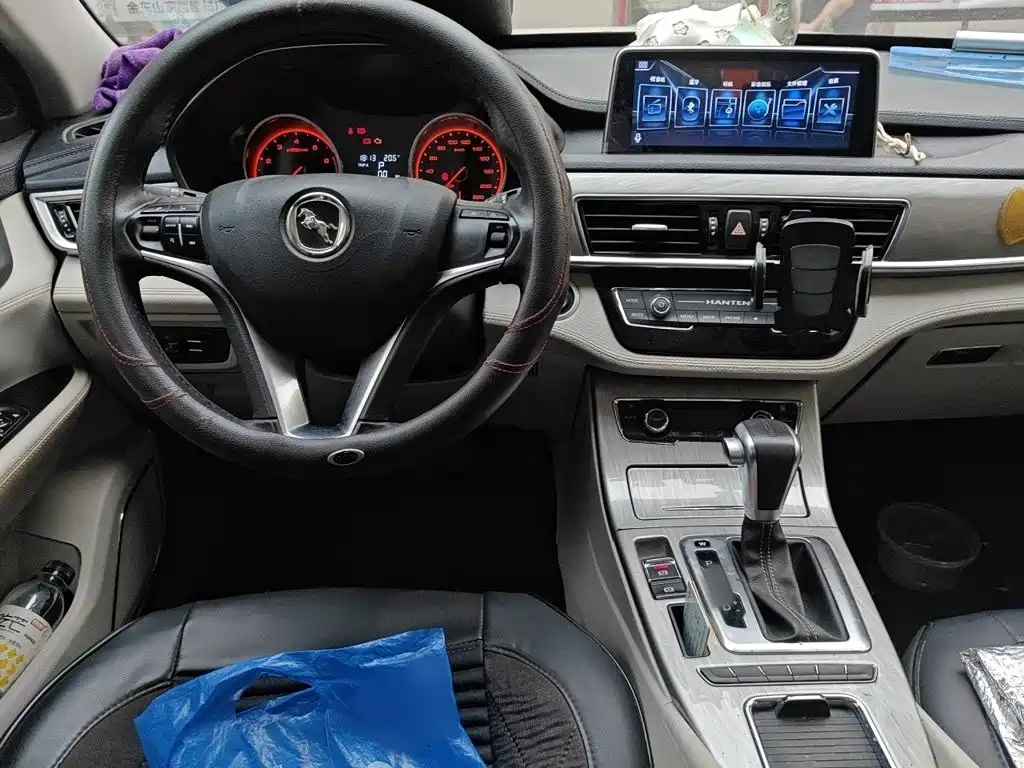 Hanteng Auto Hanteng X5 2017 2018 1.5T CVT Luxury Edition