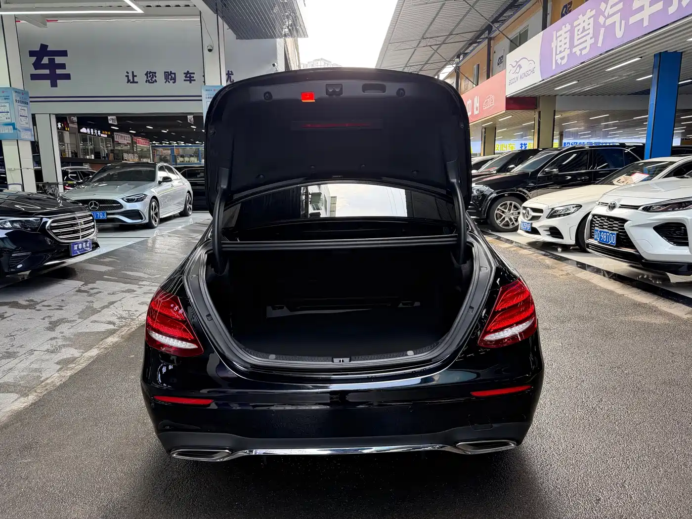 Mercedes-Benz E-Class 2020 E 300 L Sport Fashion Model фото 20