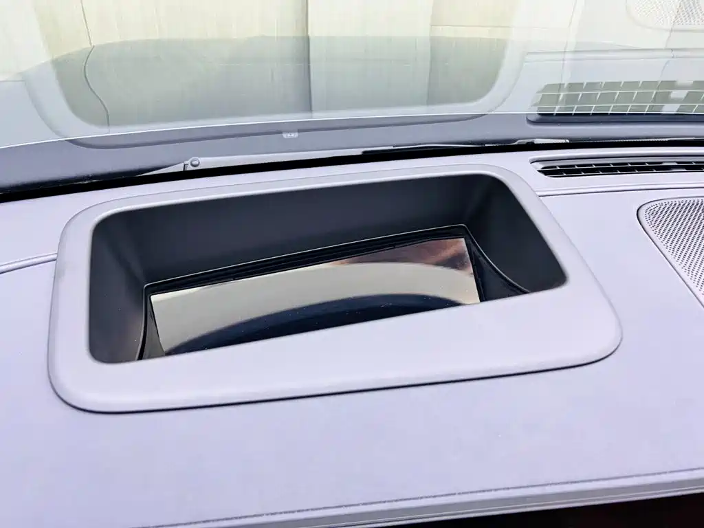 Aito AITO M8 2025 2025 Extended Range Ultra 53.4kWh 6-Seater