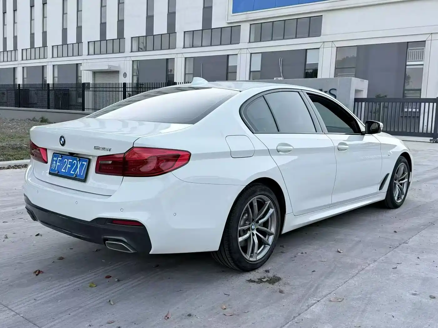 BMW 5 Series (Import) 2020 Model 525i M Sport Package фото 7
