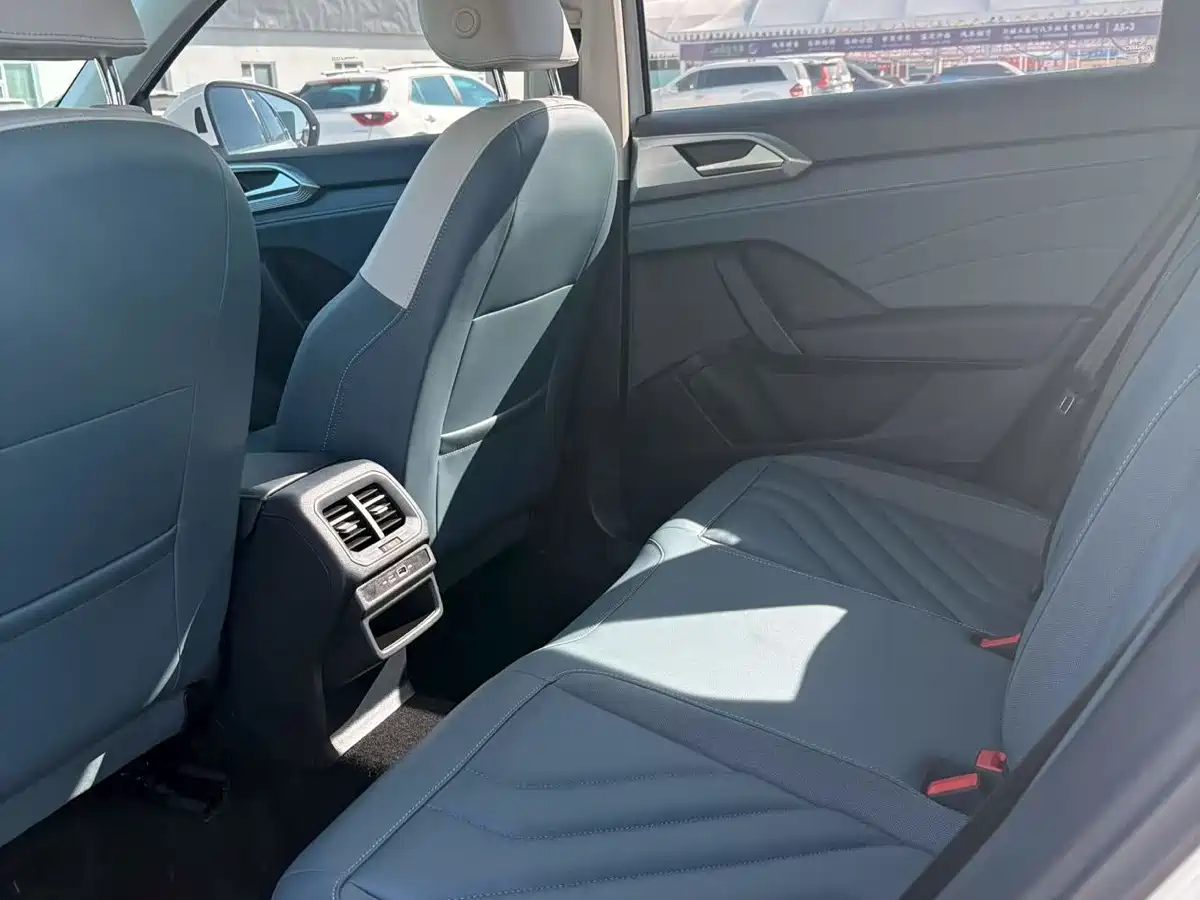 Volkswagen Tharu 2024 300TSI 2WD Full Moon Edition фото 5