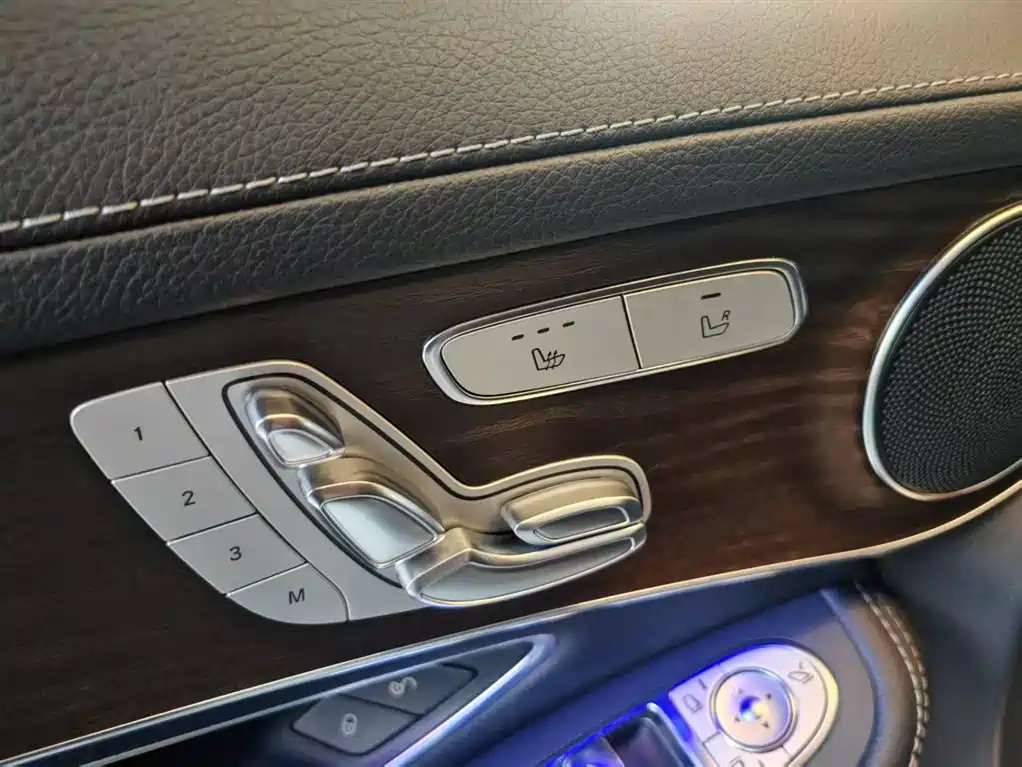 Mercedes-Benz GLC 2021 GLC 260 L 4MATIC Luxury фото 6
