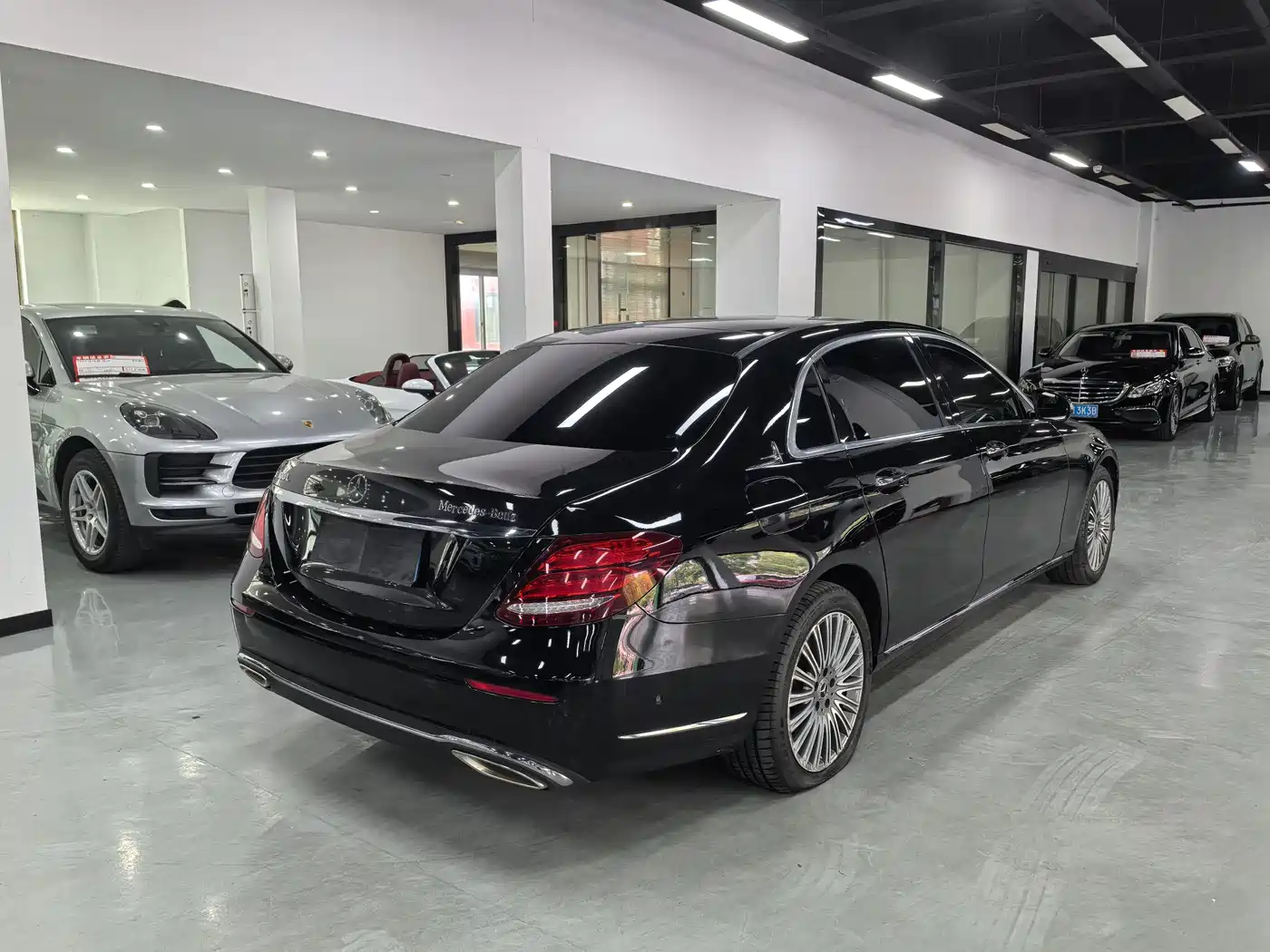 Mercedes-Benz E-Class 2020 Facelift E 300 L Fashion фото 5
