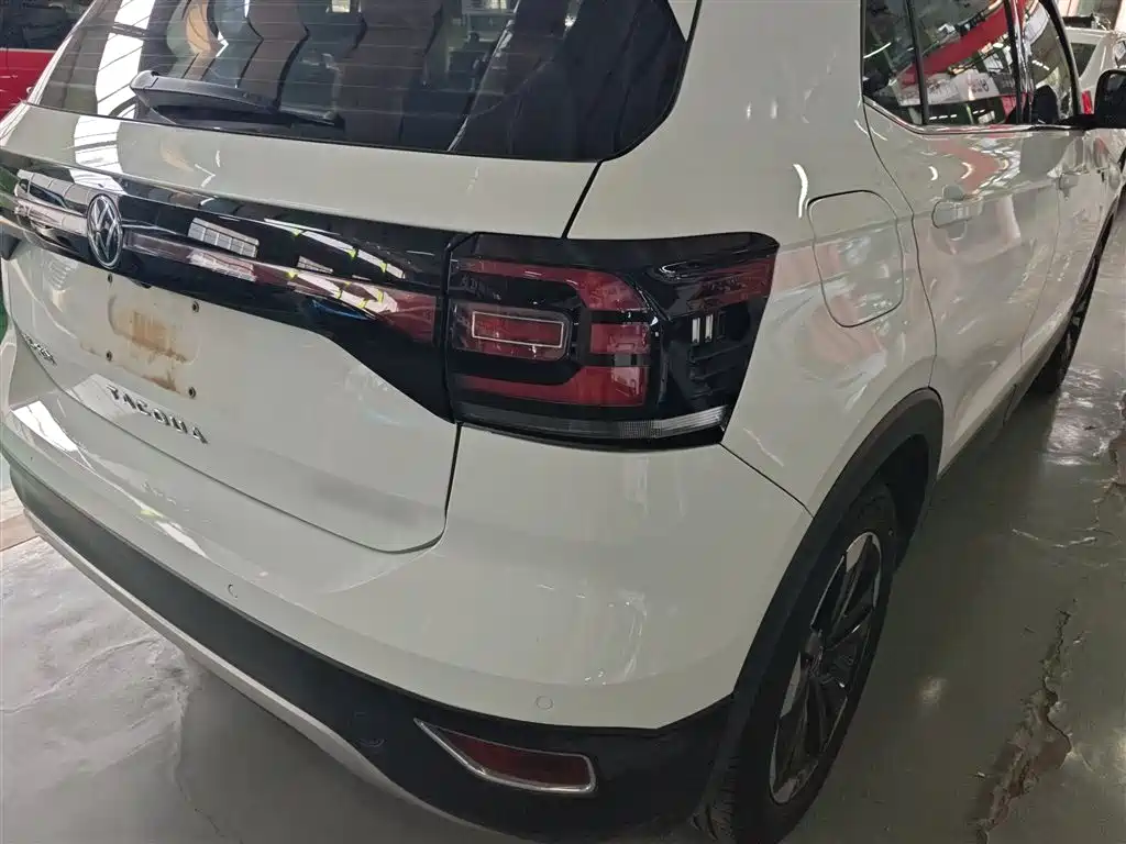 Volkswagen Tanying 2021 200TSI DSG Joy Smart Connect Edition фото 8
