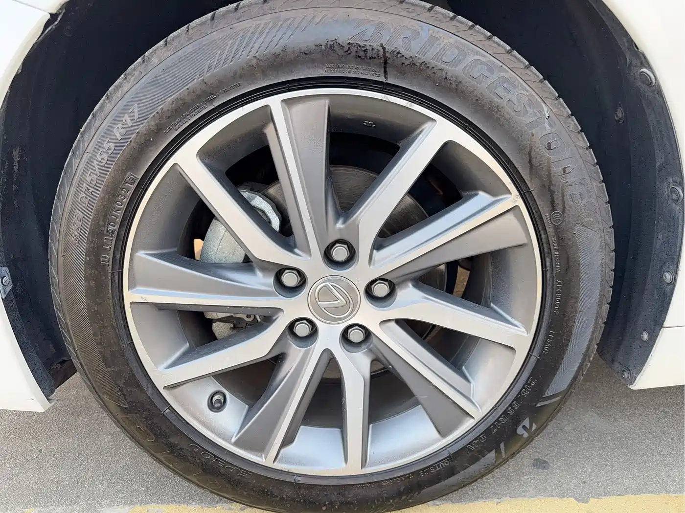 Lexus ES 2015 300h Comfort Edition фото 15