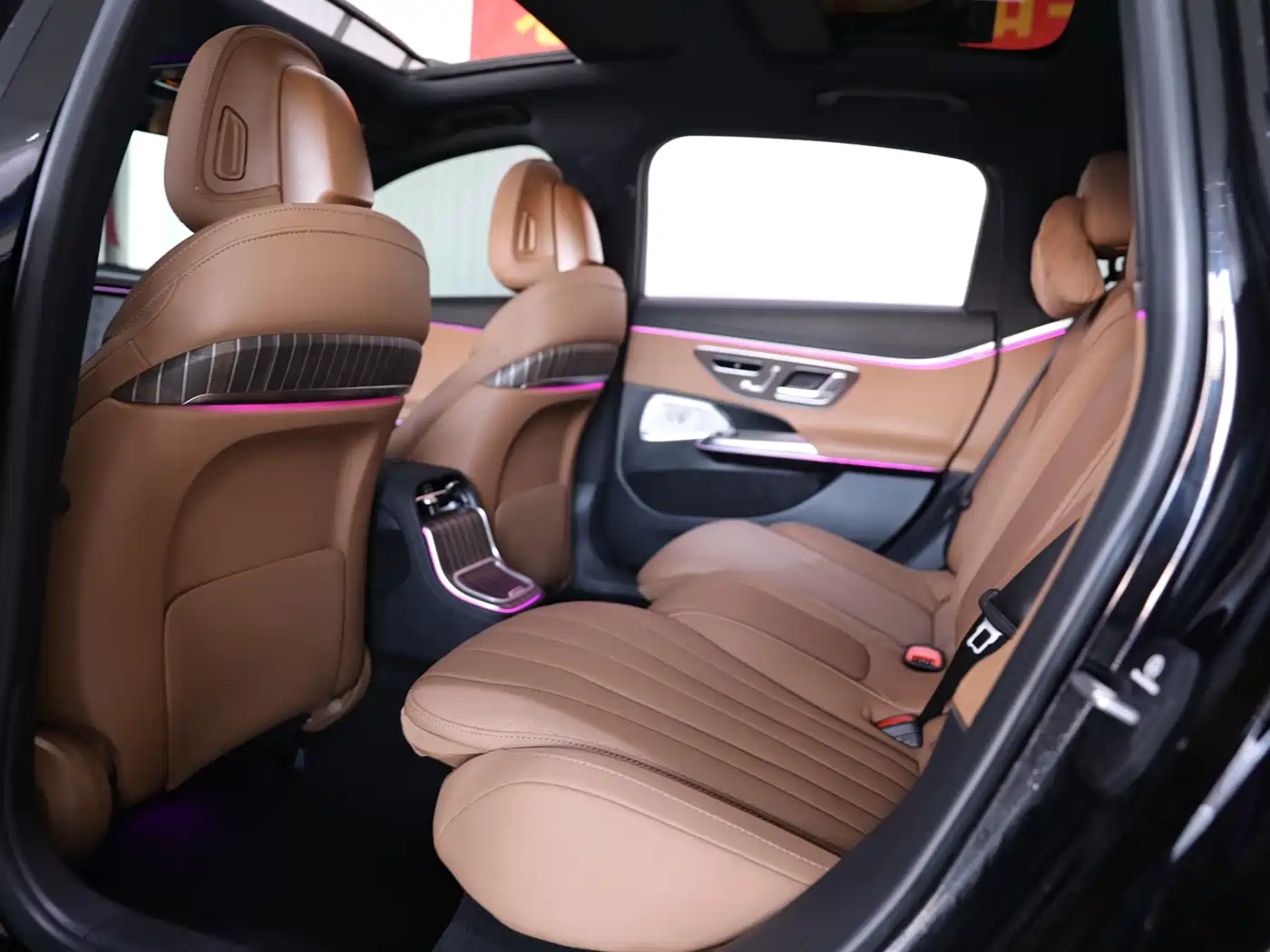 Mercedes-Benz E-Class 2025 Facelift E 300 L Luxury фото 9