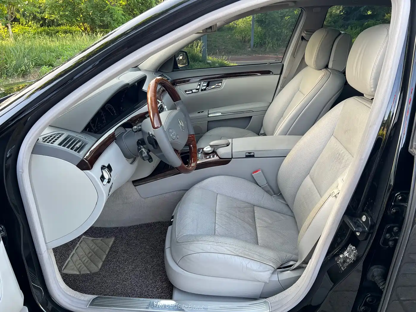Mercedes-Benz S-Class 2012 S 400 L HYBRID Grand Edition фото 9