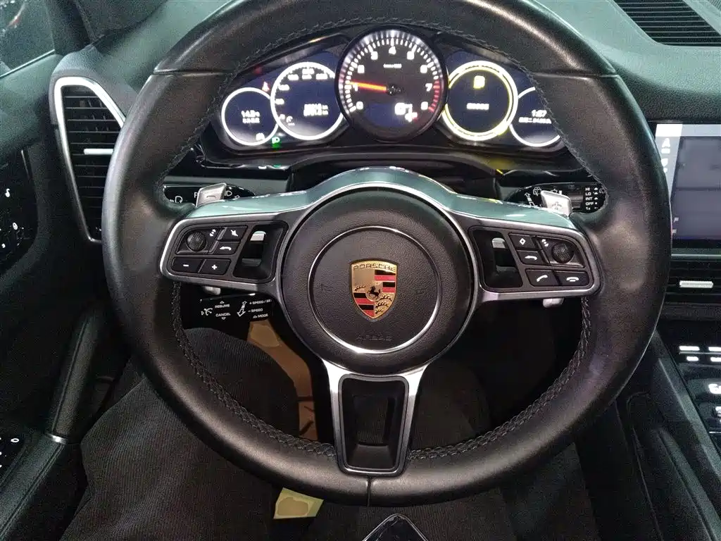 Porsche Cayenne 2018 Cayenne 3.0T фото 7