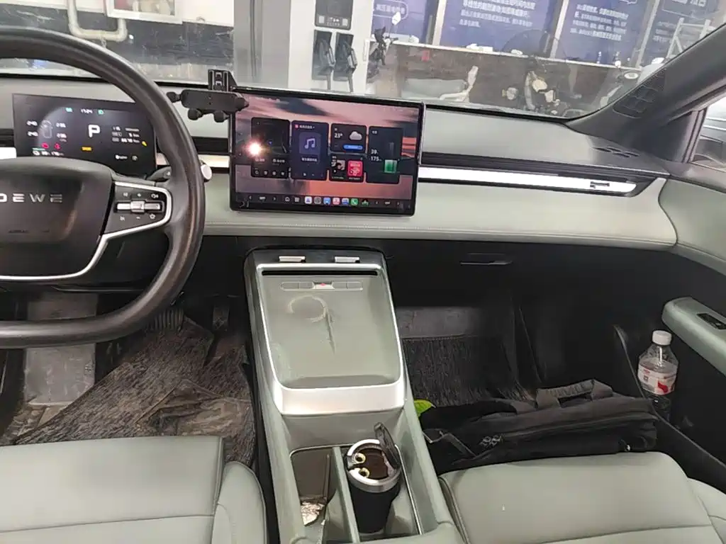 Roewe D6 2025 2025 450km Premium Edition