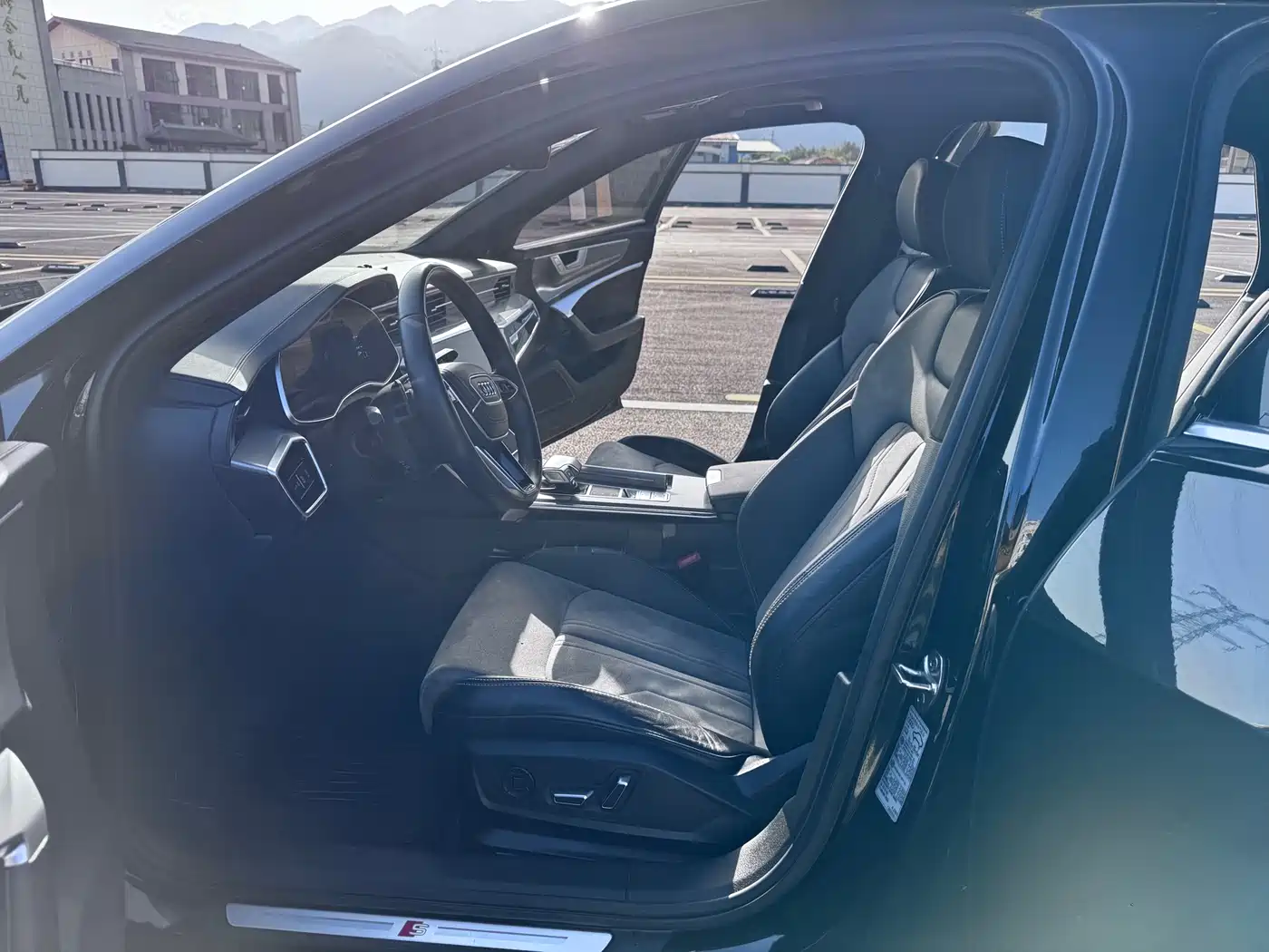 Audi A6L 2023 Facelift 40 TFSI Luxury Elegance фото 7