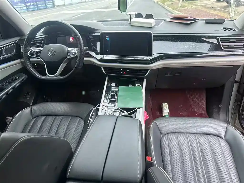Volkswagen Teramont 2023 380TSI AWD Premium Luxury Edition фото 8