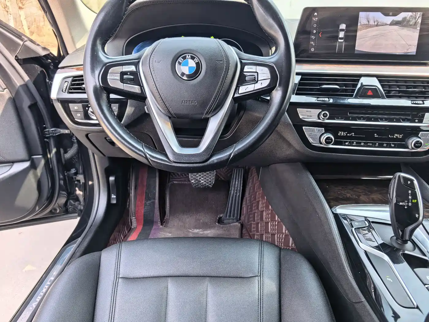 BMW 5 Series 2019 525Li Luxury Package фото 17