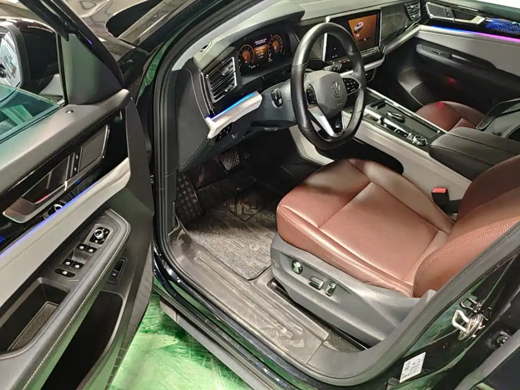 صورة 16 - Volkswagen Teramont