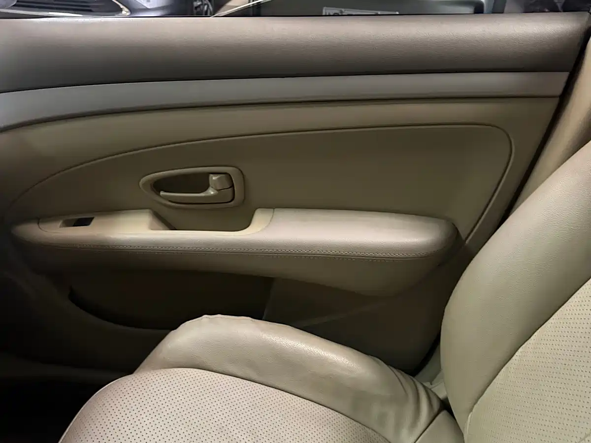 صورة 17 - Nissan Sylphy