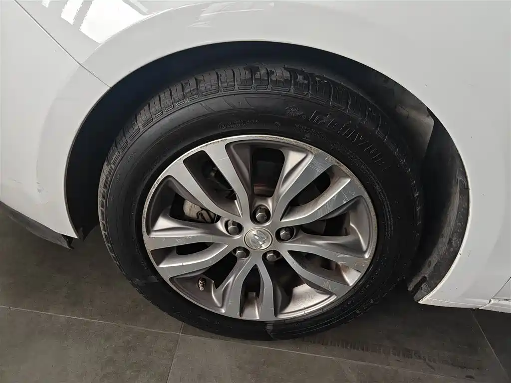 Buick Excelle 2021 Facelift 1.3T Auto Mild Hybrid Elite фото 23