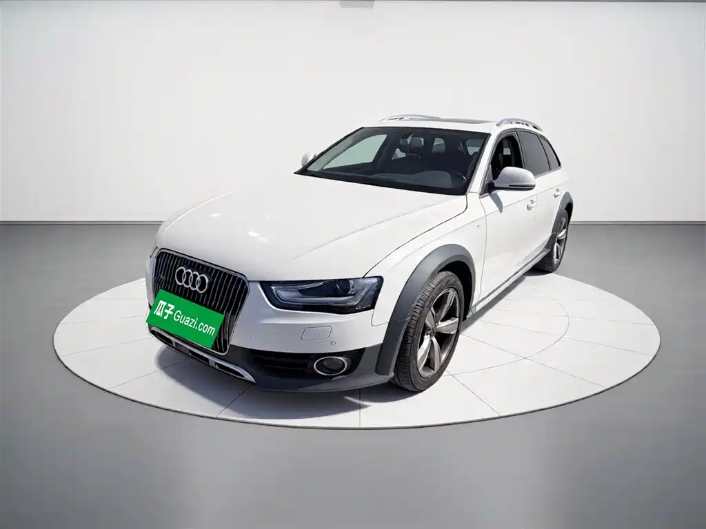 Audi A4 (Import) 2014 40 TFSI allroad quattro plus фото 2