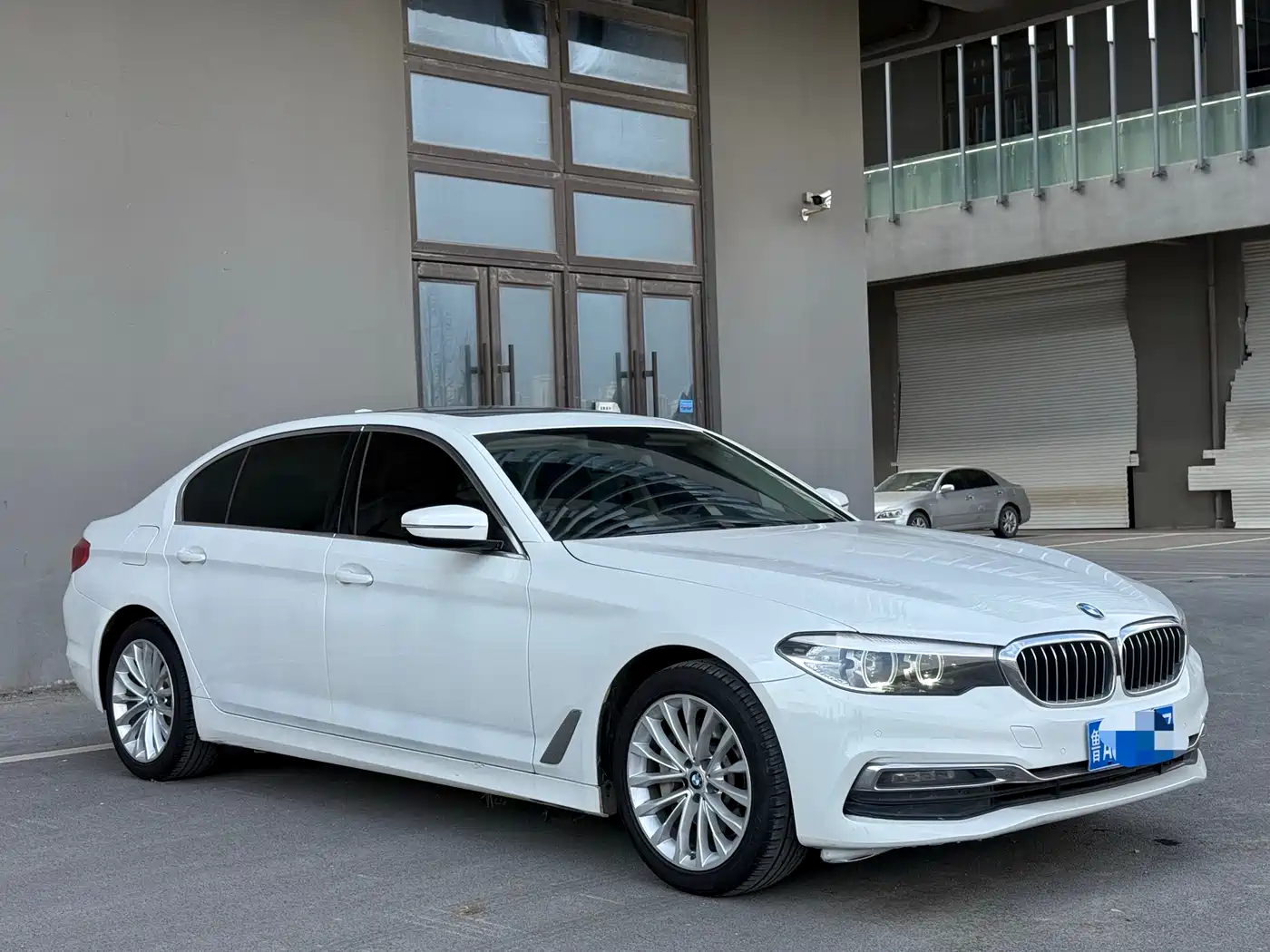 BMW 5 Series 2019 530Li Leading Luxury Package фото 3