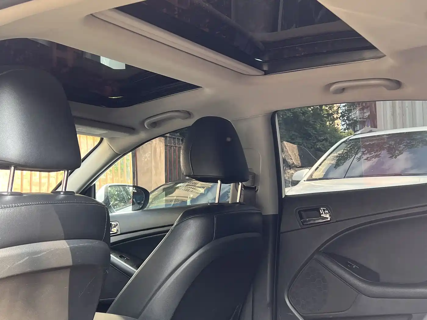 Kia K5 2014 2.0L Automatic LUXURY фото 8
