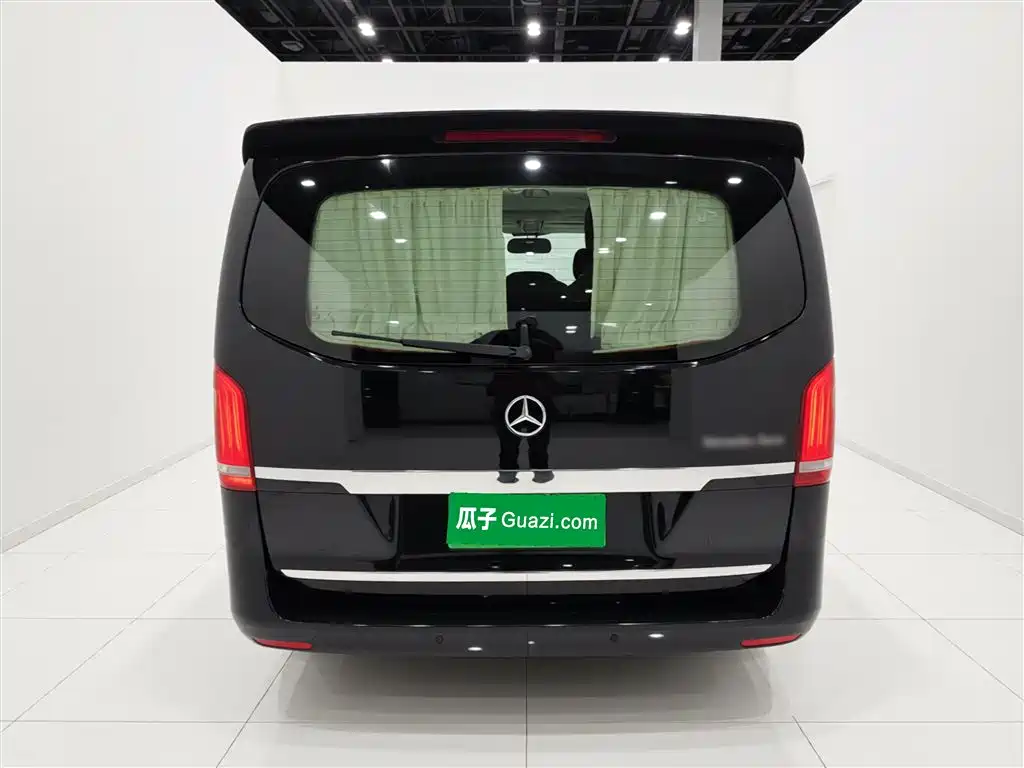 Mercedes-Benz Vito 2018 2.0T Business Edition China VI фото 4