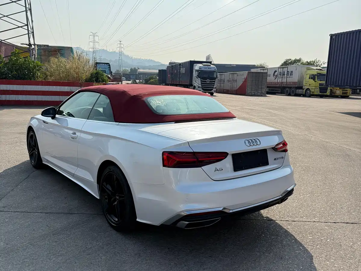 AUDI A5