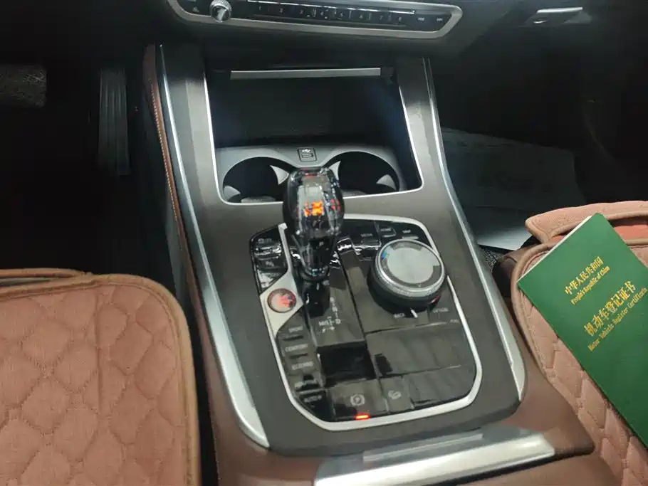 BMW X5 (Import) 2019 xDrive40i M Sport Package фото 16