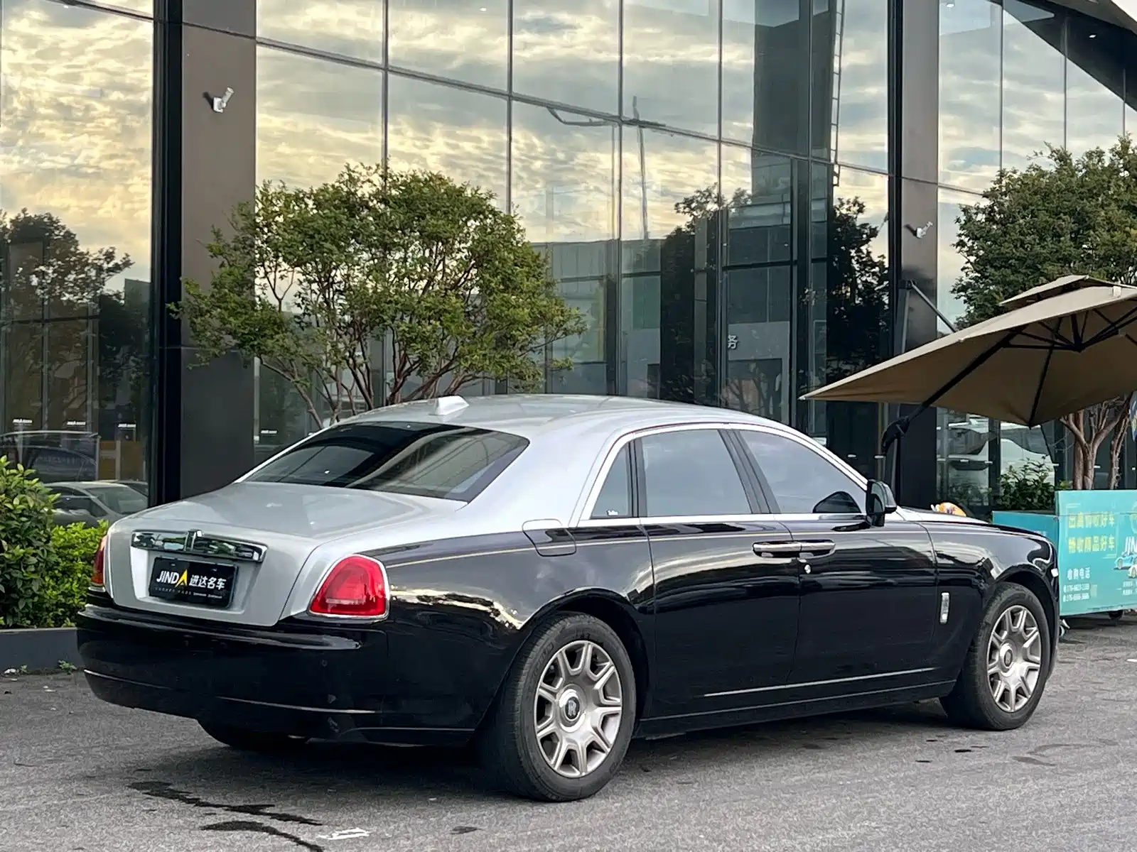 Фото 9 - Rolls-Royce Ghost