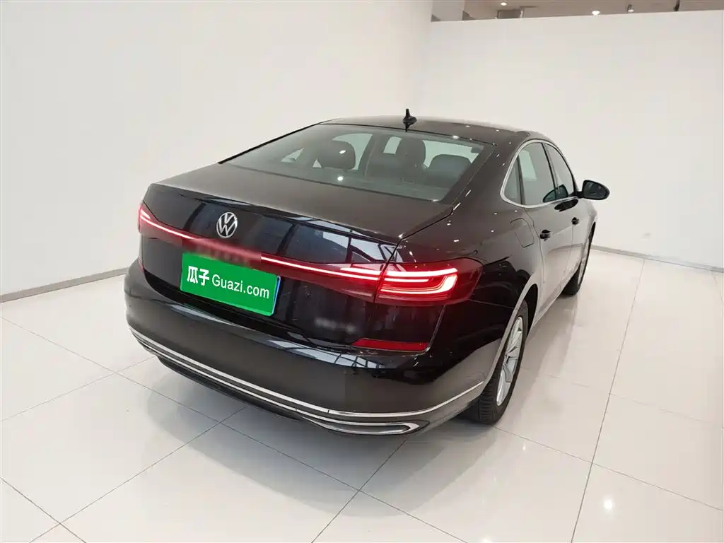 Volkswagen Passat 2024 280TSI Business Edition фото 7