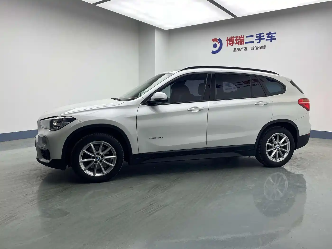 BMW X1 2018 sDrive18Li Fashion Model фото 4