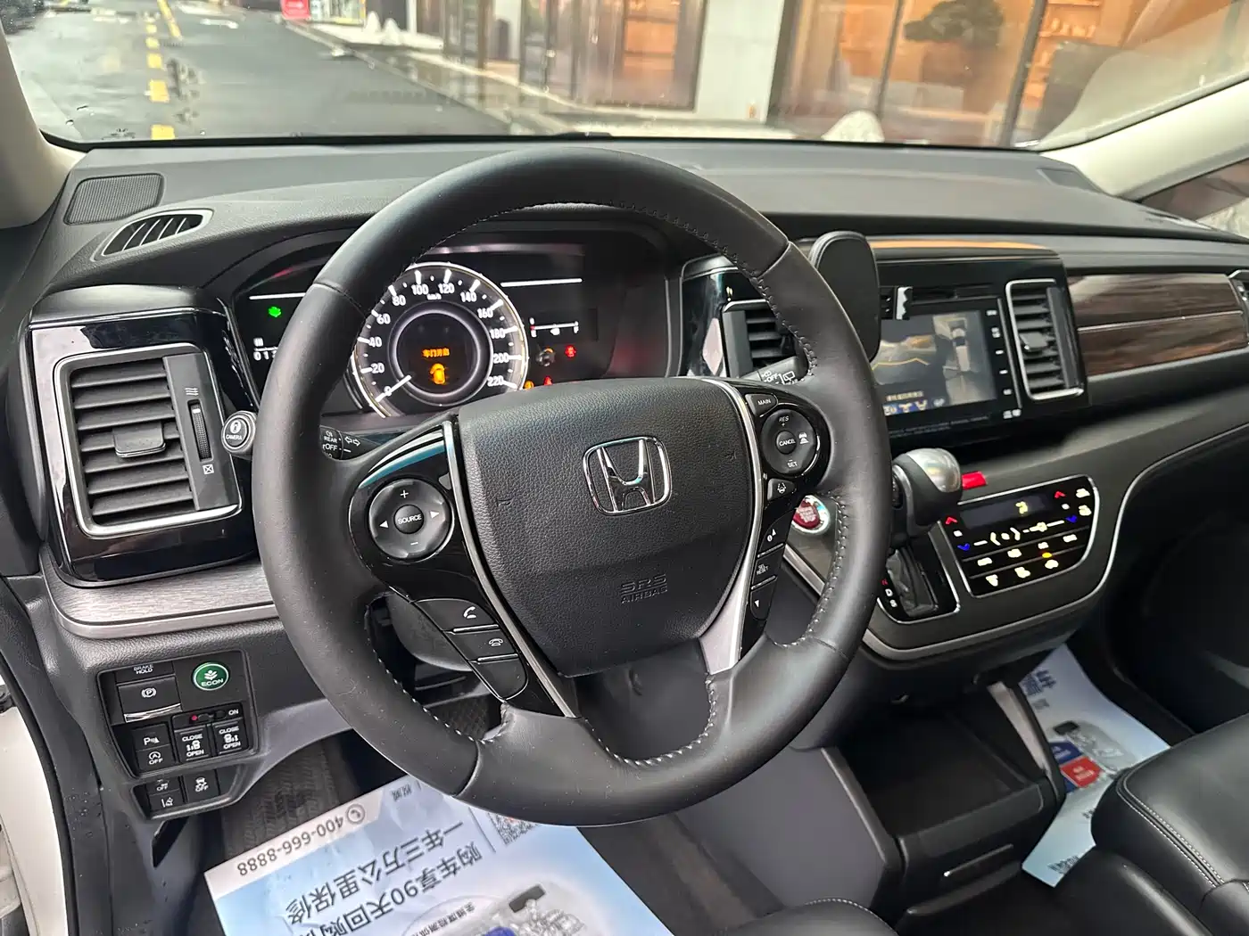 Honda Elysion 2016 2.4L Ultimate Edition фото 6