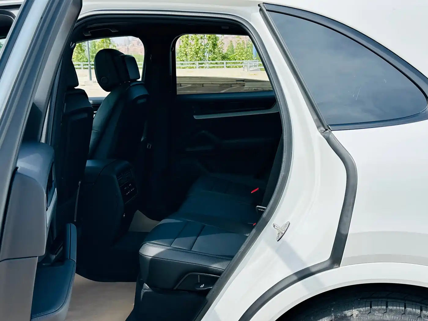 Porsche Cayenne 2024 Cayenne 3.0T фото 12