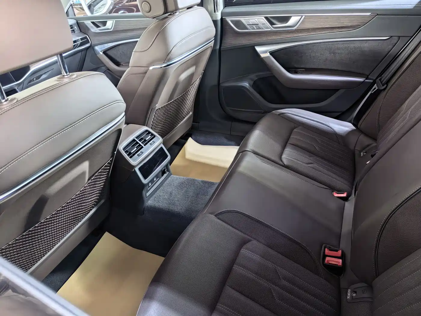 Audi A7L 2022 55 TFSI quattro S-line Horizon Edition Crystal Flow Package фото 5