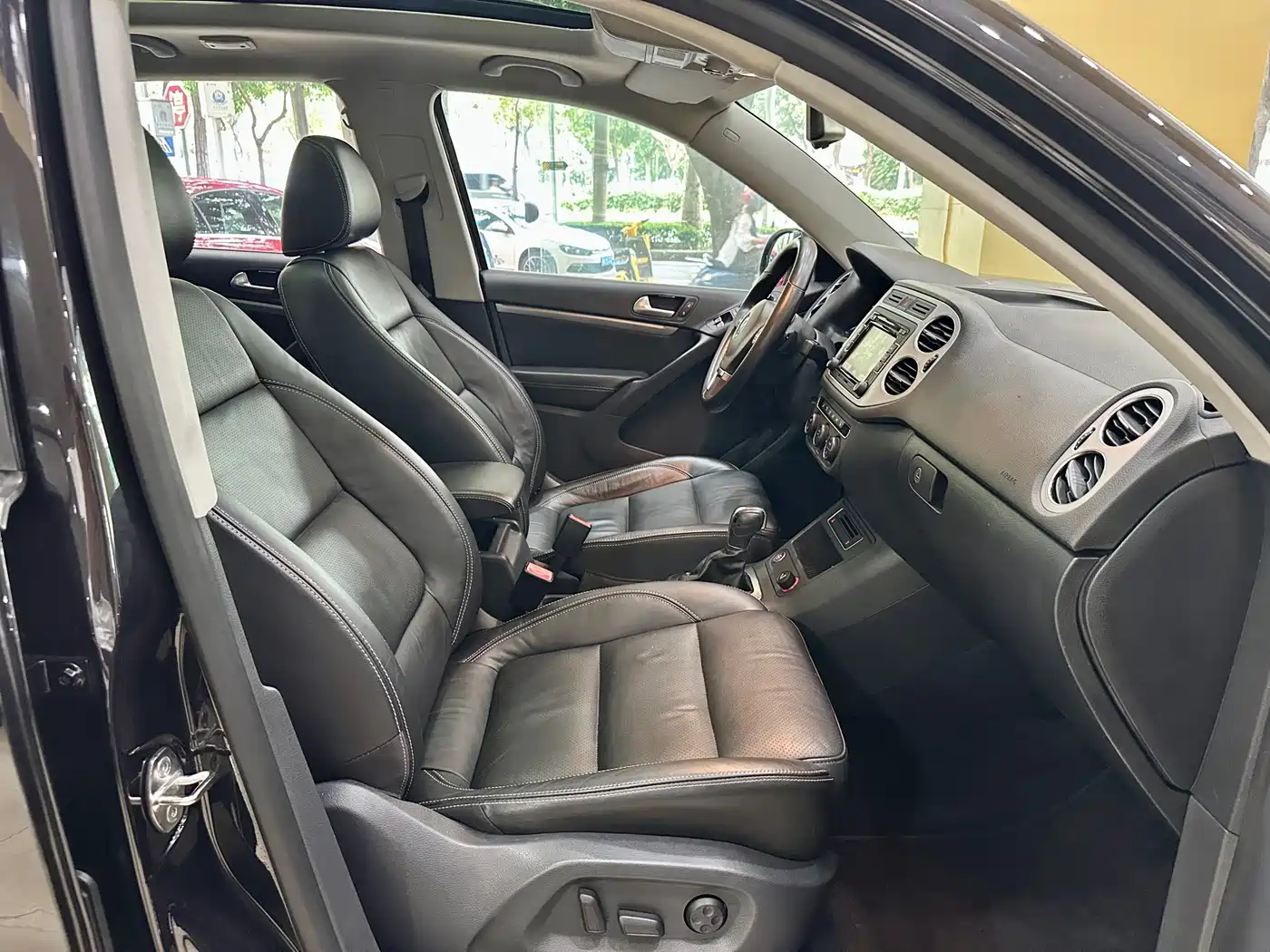 Volkswagen Tiguan 2016 Model 300TSI Automatic 2WD Luxury Edition фото 10
